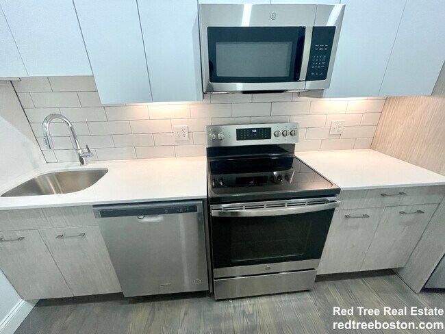 Photo - 111 Jersey St