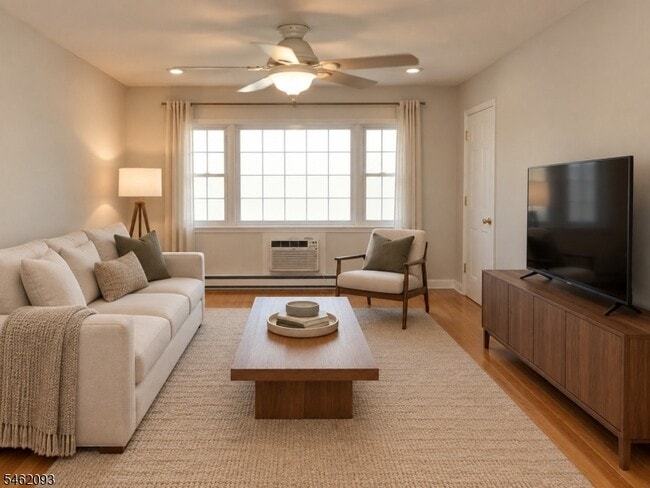 206 Main St Unit B