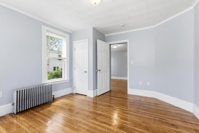 Photo - 88 Weston St Unit 1