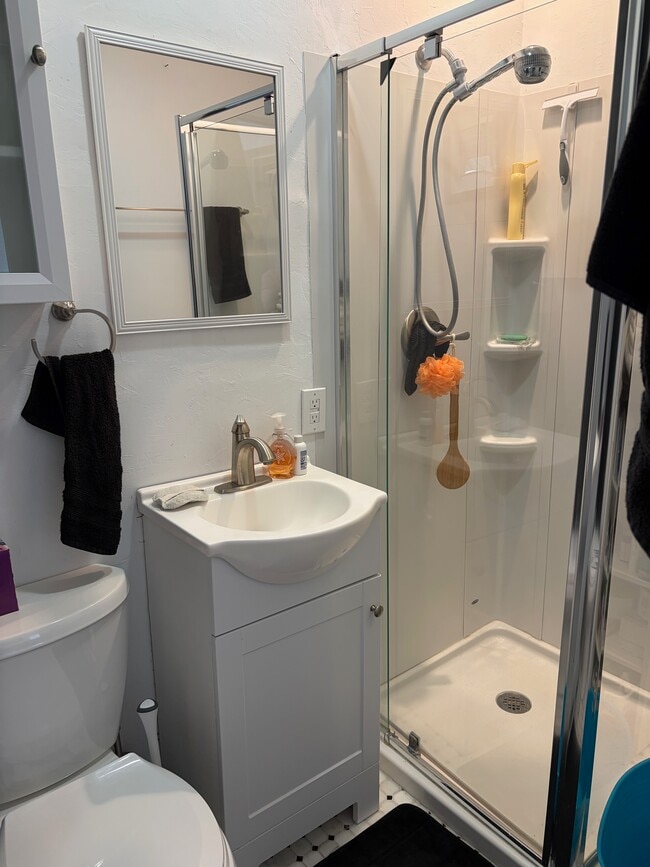 Photo - 21 Walking Diamond Dr Unit Casita