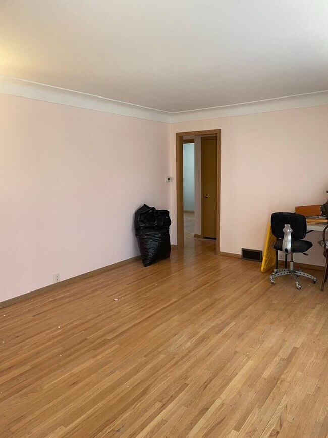 Photo - West St. Paul Home for Rent