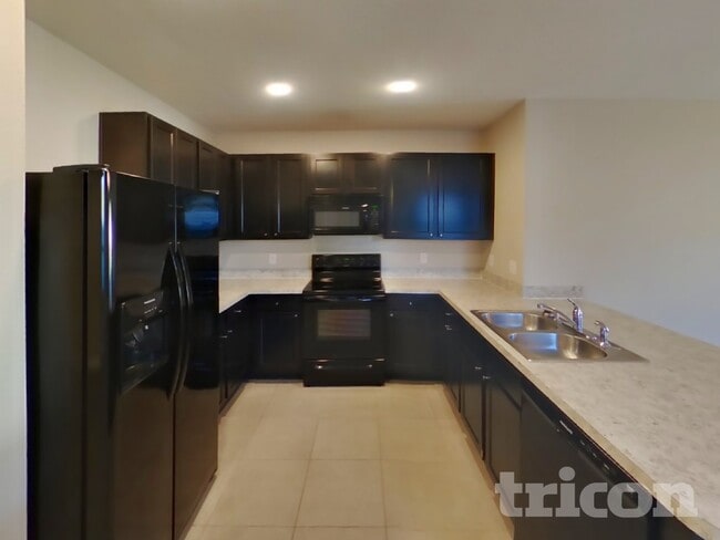 Photo - 6632 Seaway Dr