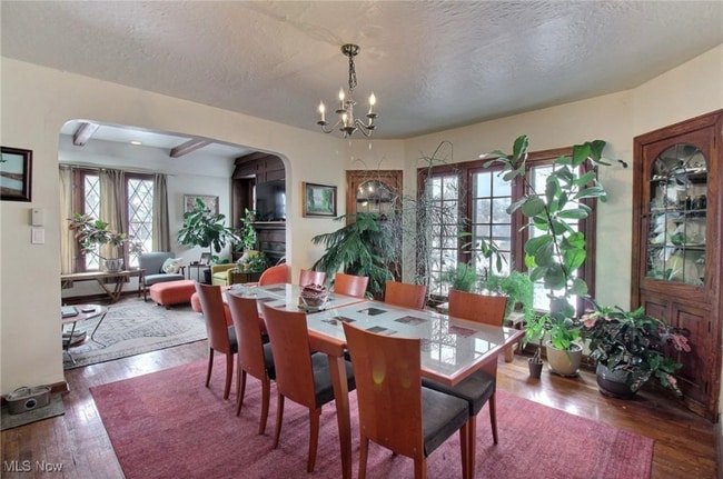 Photo - 3665 Glencairn Rd Unit 2