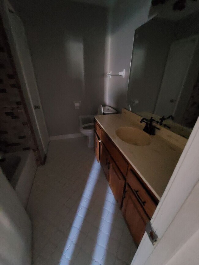 Photo - 7219 Lawn Ln