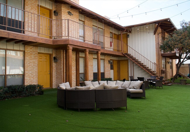 The Bennett Apartments - The Bennett Apartments
