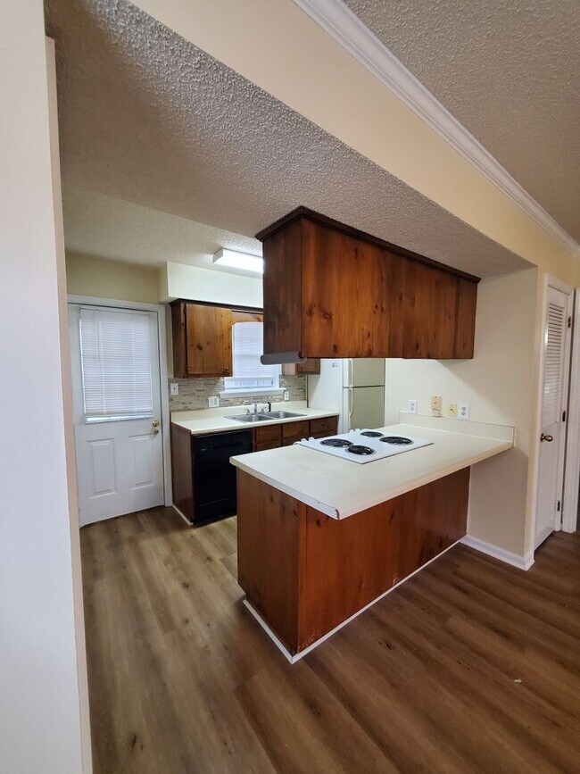 Photo - Charming Retreat with Wood Burning Fireplace: Your Ideal Rental Home Awaits!