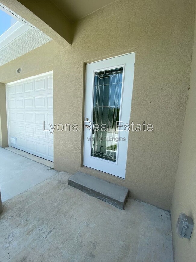 Photo - 10398 Port Everglades St