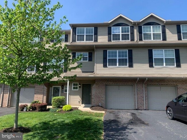 275 Thrush Dr