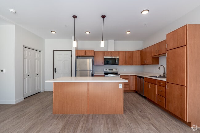 3BR, 2BA - 1,500SF - Kitchen