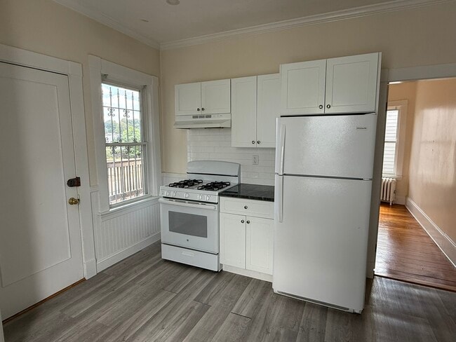 Photo - 93 Sydney St Unit 3