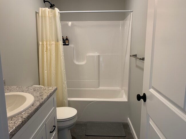 Photo - 364 Buxton Rd