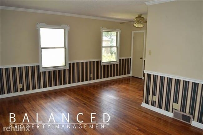 Photo - Don't miss out on this beautiful home!