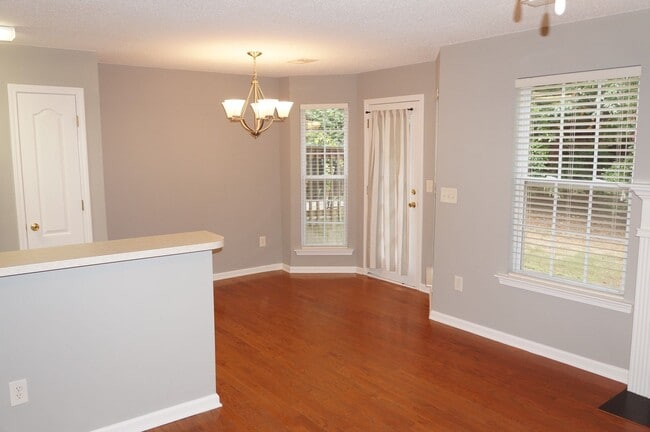 Photo - Rare 2 bedroom 2.5 bath Townhome located in Fox Creek