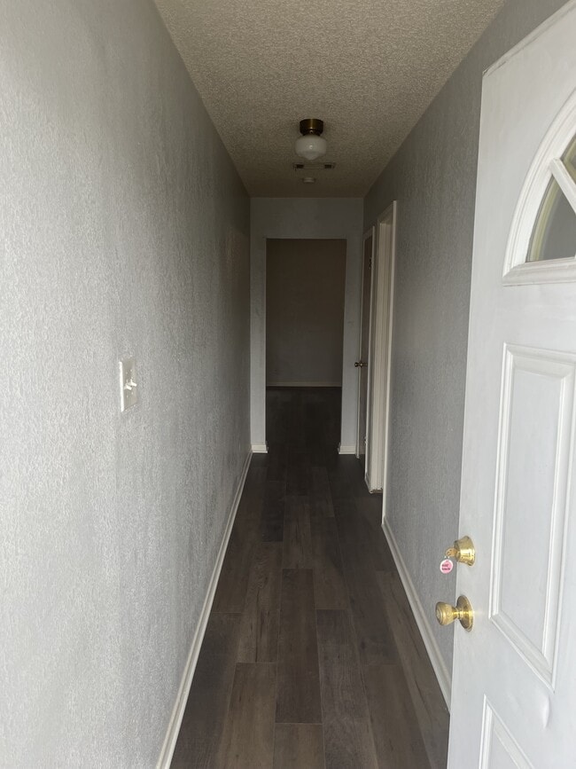 Photo - 4105 Koala Dr