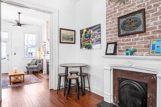 2434 Valence St Unit SI ID1268183P