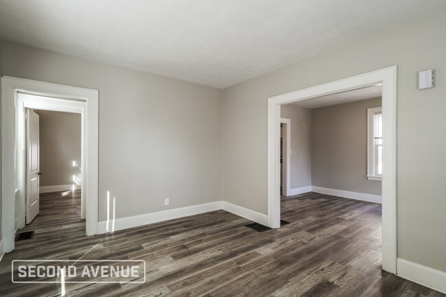 Photo - 5325 Rolston Ave