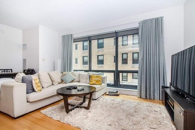 Photo - 45 Province St Condo Unit 1107