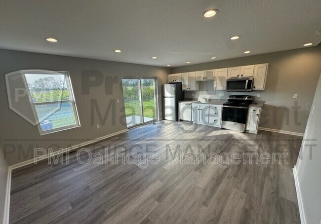 Photo - 223 Bruns Dr