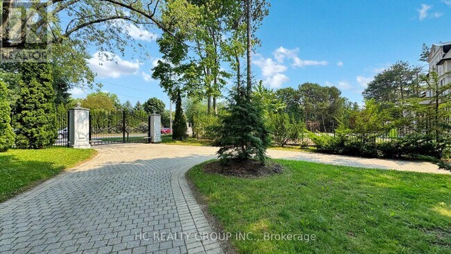 Photo - 22&20 PARK LANE CIRCLE