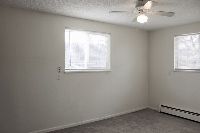 Photo - 1363 S Coffman St Unit #A-APEX