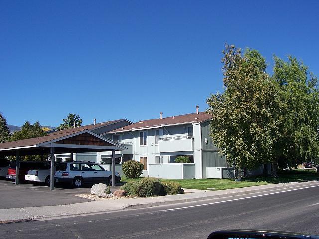 Upstairs Condo at Carson Park - Upstairs Condo at Carson Park