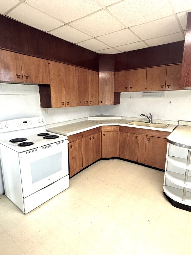 Building Photo - 1003 Exchange St Unit 1