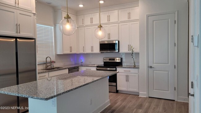 Photo - 11318 Barrier Beach Pl
