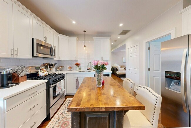 Photo - 38 Pearl St Unit 3