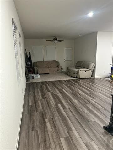 833 Lexington Ln