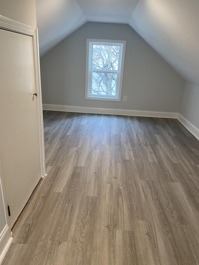 Photo - 3102 Baybriar Rd