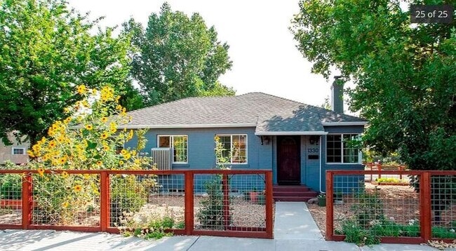 Building Photo - 3 bed 1.5 bath plus Office/Den Old South West Reno