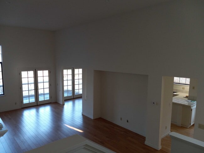 Photo - 1108 Princeton Dr