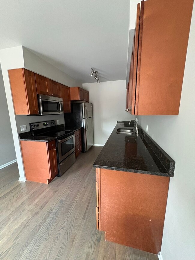 Photo - Beautifully Updated Townhouse – Prime Location! Unit 3664 Greenfield