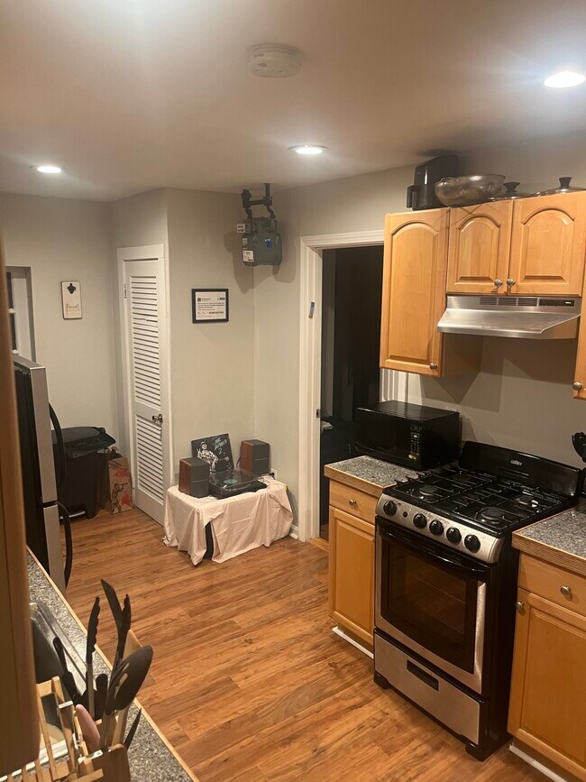 Building Photo - 159 Massachusetts Ave Rental