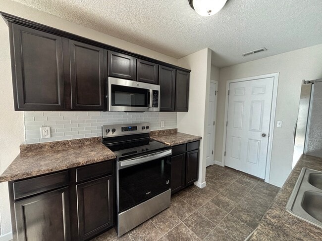 Photo - 4918 Souris St