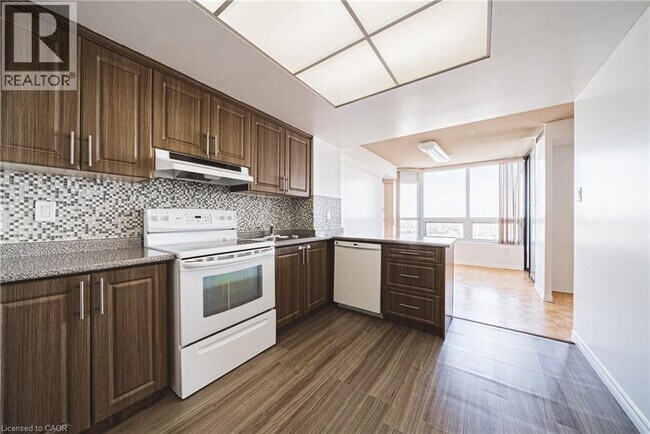 Photo - 8 Lisa St. Unit 2404