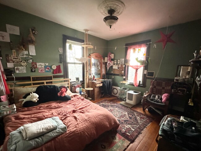 Photo - 16 Fisher Ave Unit 3