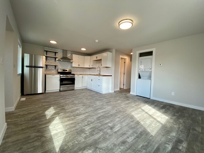 Photo - 1033 Juneau St Unit 1033