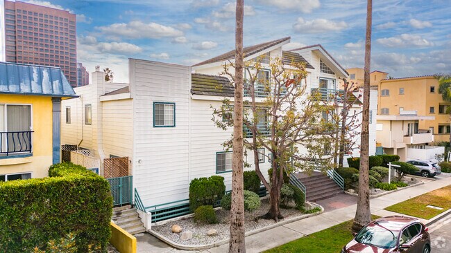 Exterior - 11742 Mayfield Ave