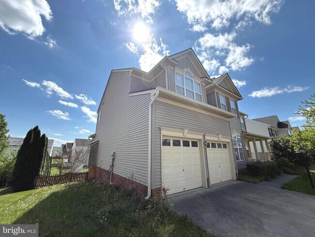 Photo - 332 Rubens Cir