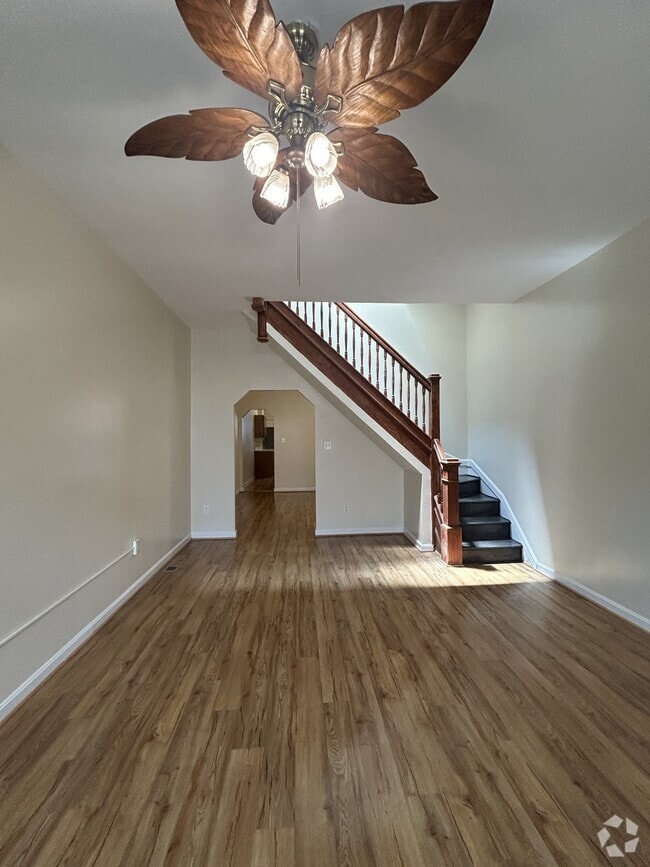 Building Photo - 1604 Moreland Ave Rental