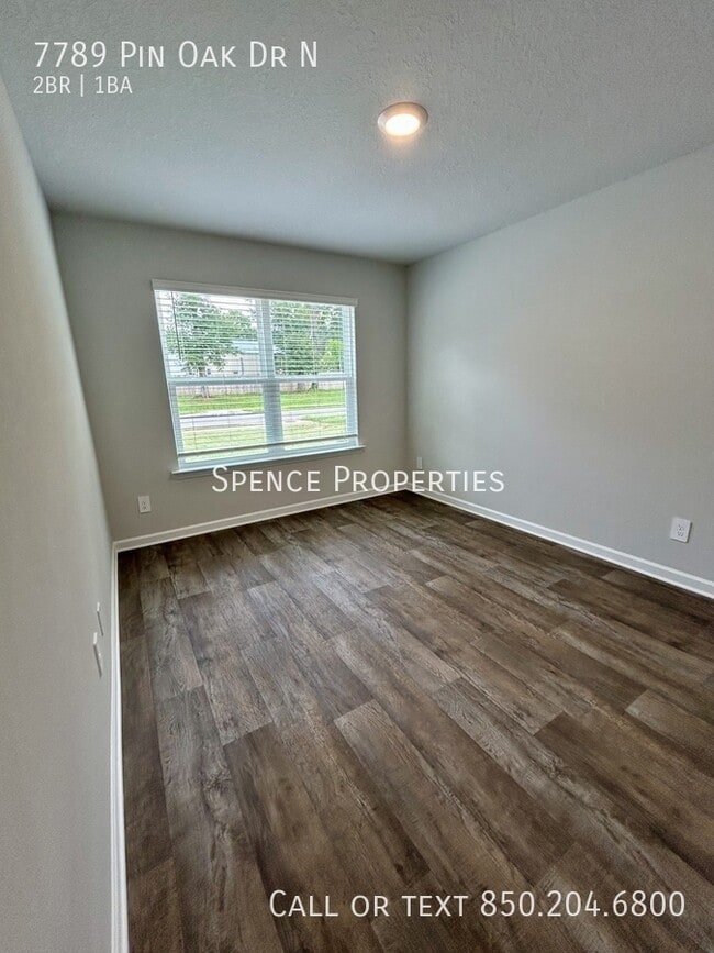 Photo - 7789 Pin Oak Dr N