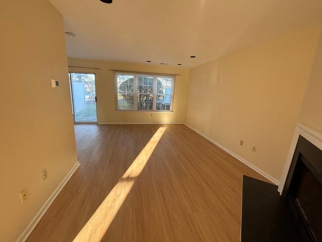 Photo - 1804 Sterling Rd