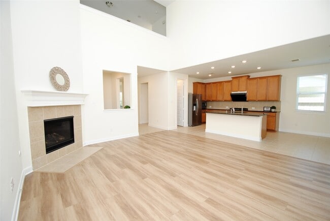Photo - 26806 Skylark Blf Trl