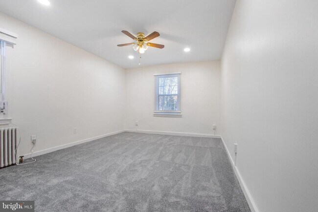 5007 10th St S Unit 2