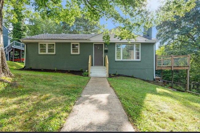 Building Photo - 3 bed 1 bath home in Sandusky area. Unit A