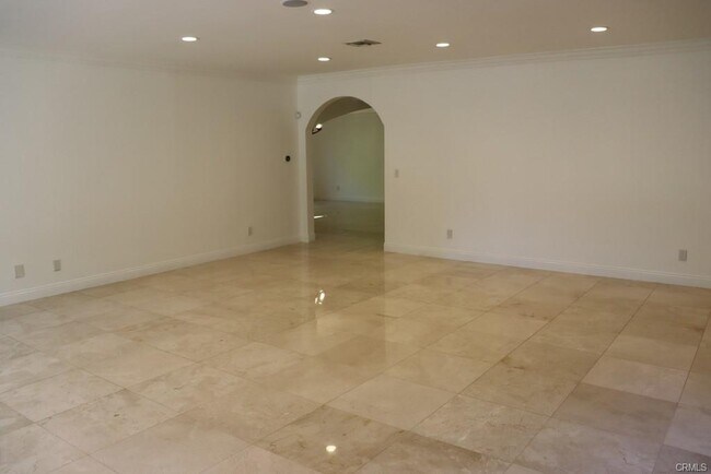 Photo - 4818 Lemona Ave