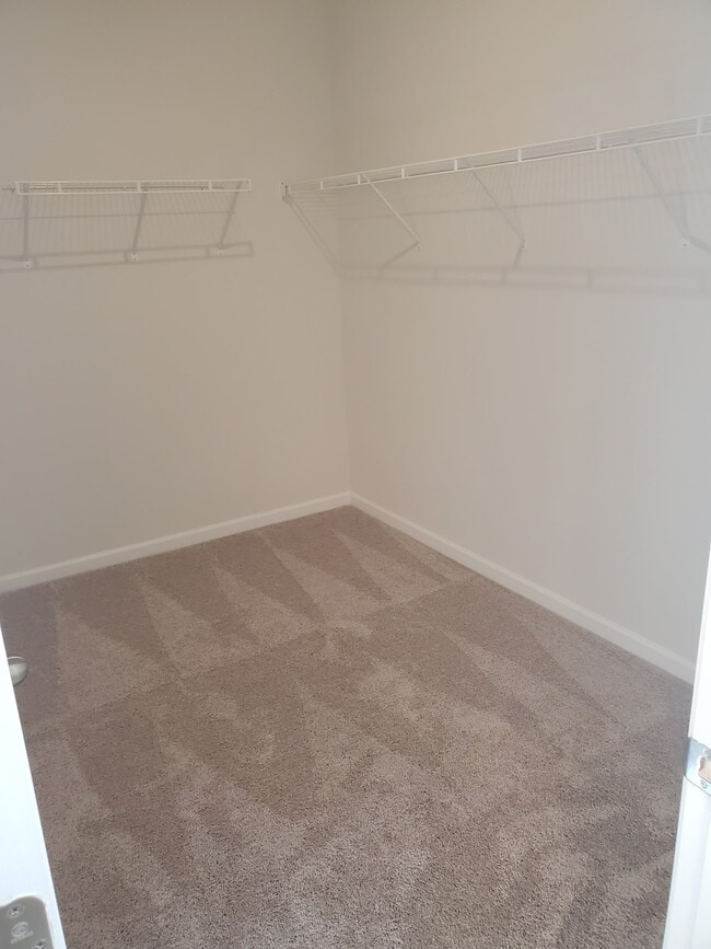 Photo - 5702 Hagler Loop