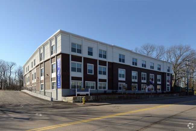 Sunset Lake Apartments - Sunset Lake Apartments