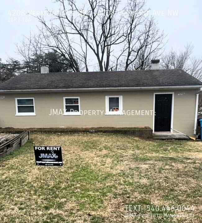 Building Photo - 4208 Vermont Ave NW Unit 4208 Vermont Ave NW